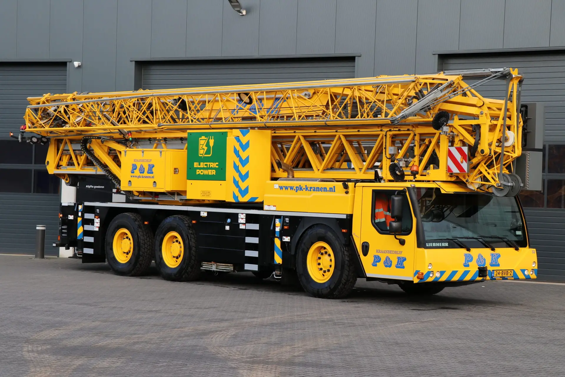 38,5 meter torenkraan elektrisch