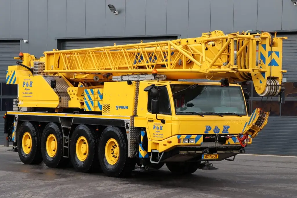 80 tons weg-/terreinkraan