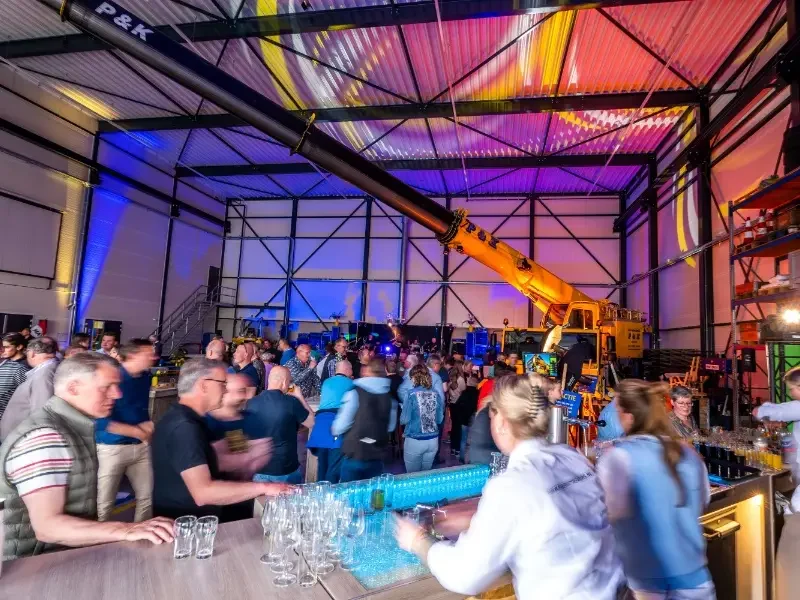 Open dag van P&K in de bedrijfshal